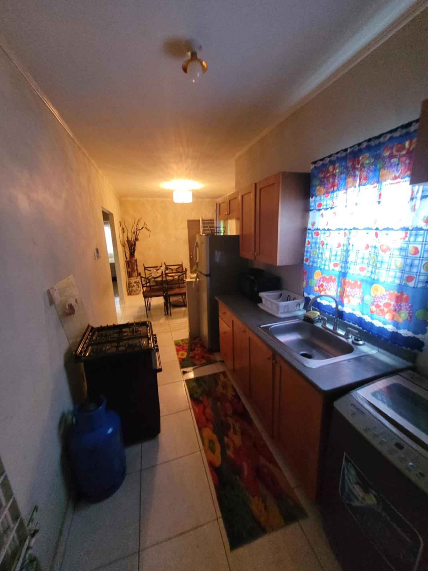 #1 Jacaranda Vacation Home Spanish Town Exteriör bild